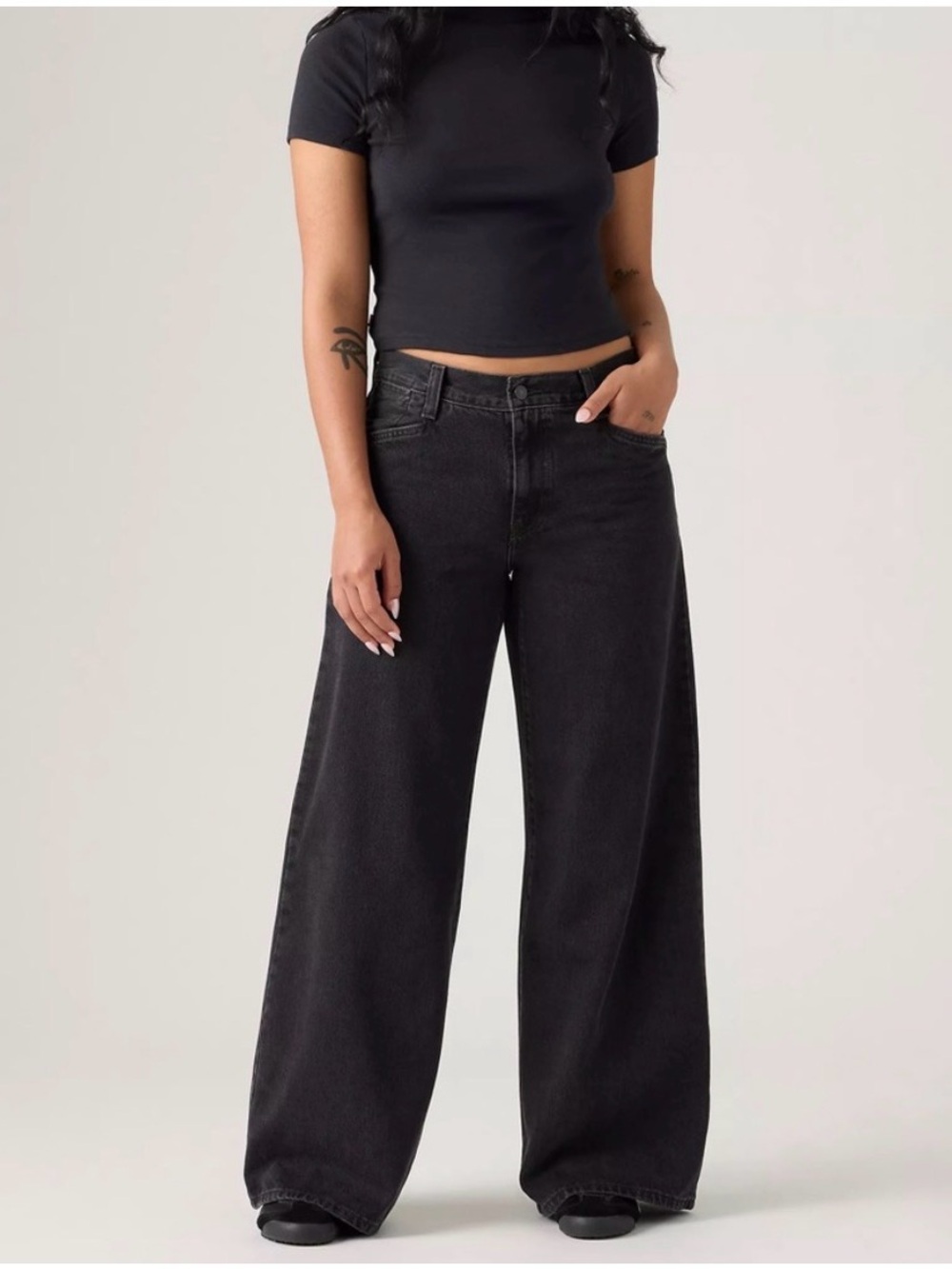 Levi’s 94 baggy wide leg jeans size 28x 31